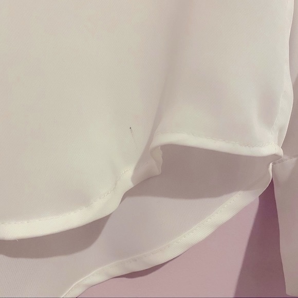 (2/$20) H&M White Button-Up Shirt - Picture 6 of 7